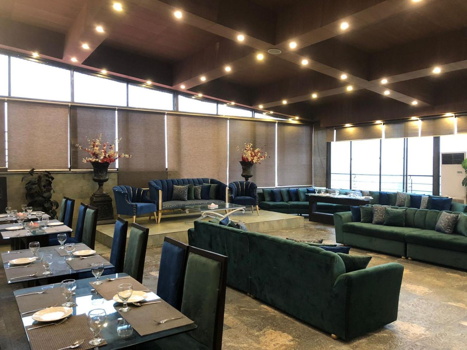 Maisonette Hotel & Apartments 라호르 외부 사진